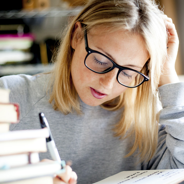 girl studying