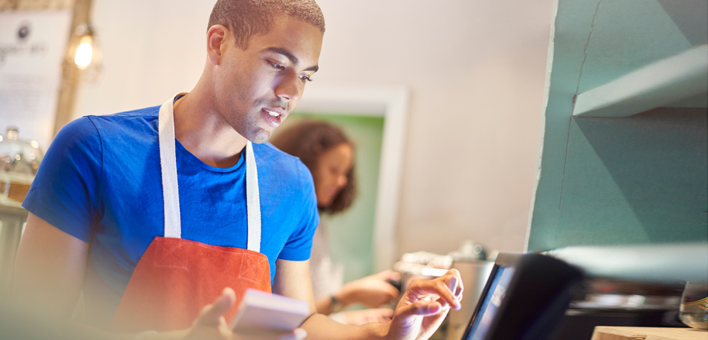 Summer Savings: What Teens Can Learn from Summer Jobs