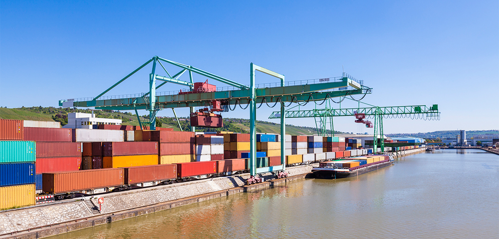 Managing Risk in Exports and Imports