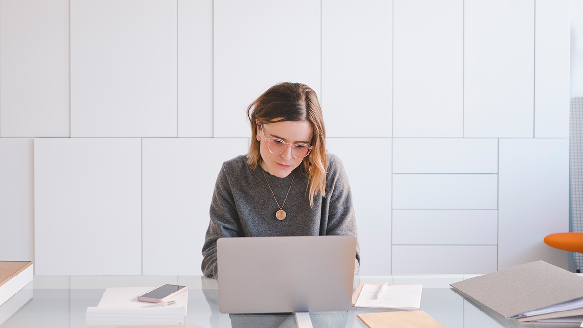 An Expectation Hangover, an Awful Job and a Master’s Thesis