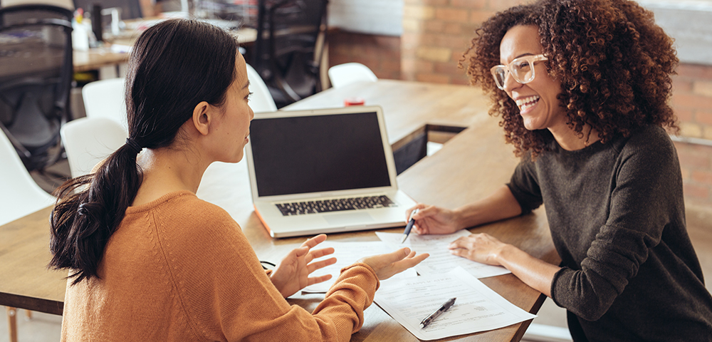 What You Need to Know Before Hiring a Business Consultant